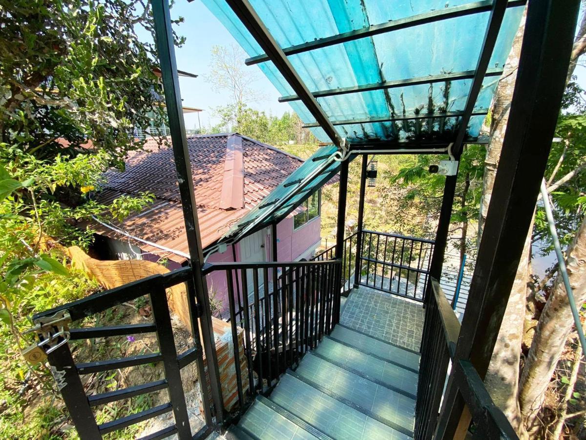 Keree Lakeview Bed & Breakfast Chanthaburi Exterior photo